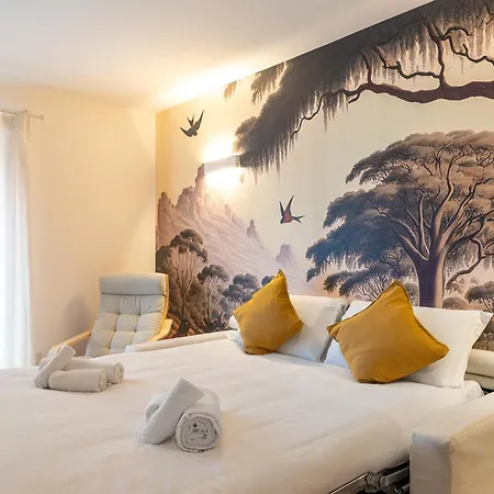 Charming Brera - Two Bathrooms Apartment Milan